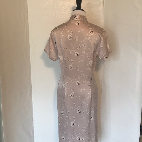 EQUIPMENT SILK DRESS. - Picture 5 of 8